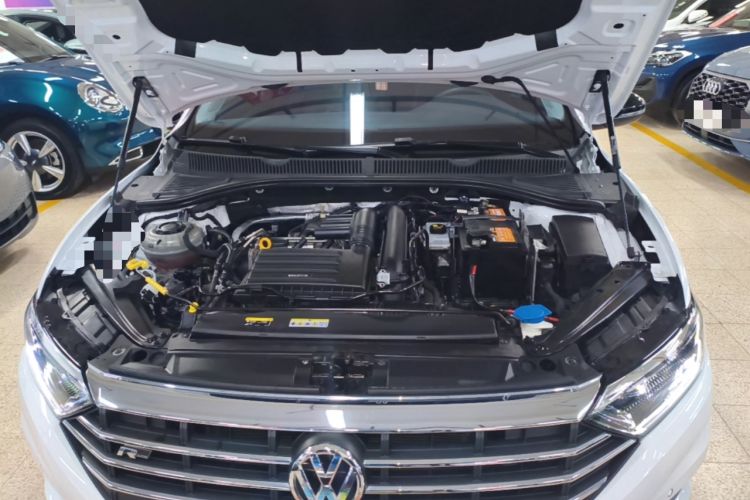 Used Volkswagen Sagitar 2022 280TSI DSG Excellence Edition Engine Bay