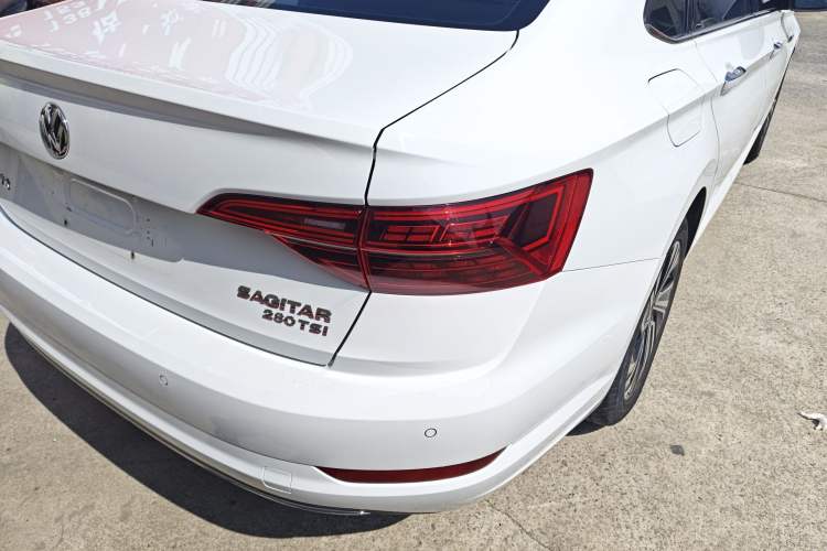 Used Volkswagen Sagitar 2022 280TSI DSG Flyover Edition Exterior 3