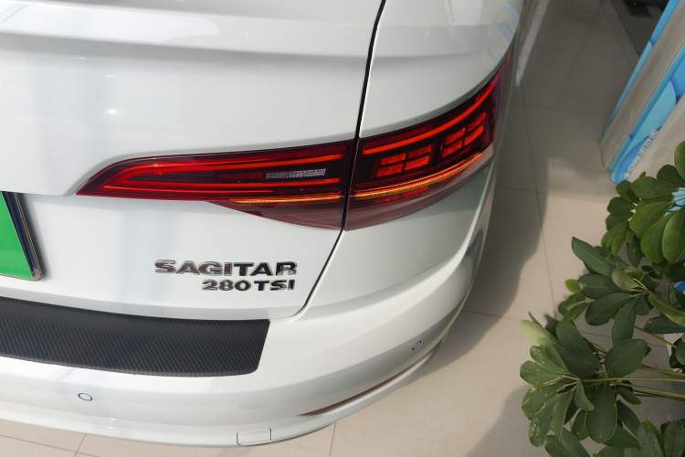 Used Volkswagen Sagitar 2022 280TSI DSG Flyover Edition Exterior 3