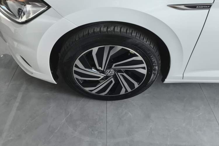Used Volkswagen Sagitar 2022 280TSI DSG Flyover Edition Exterior 4