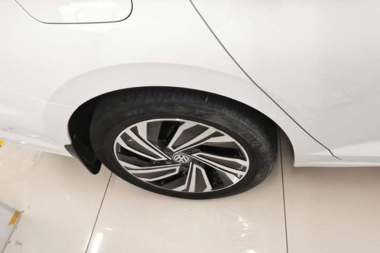 Used Volkswagen Sagitar 2022 280TSI DSG Flyover Edition Exterior 5