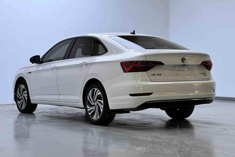 Used Volkswagen Sagitar 2022 280TSI DSG Flyover Edition Exterior 5