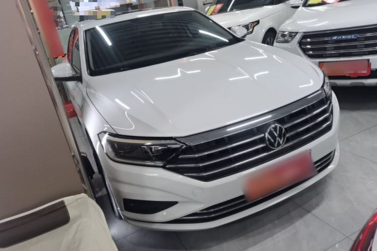 Used Volkswagen Sagitar 2022 280TSI DSG Excellence Edition Front Right 45 Deg