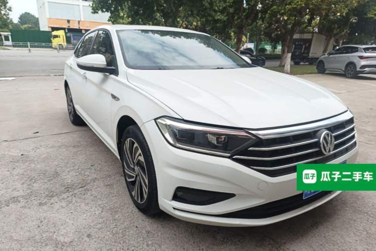 Used Volkswagen Sagitar 2022 280TSI DSG Flyover Edition Front Right 45 Deg