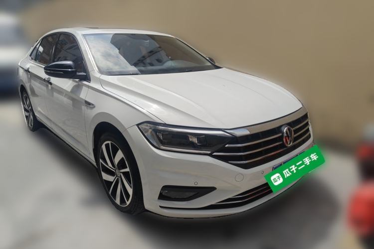 Used Volkswagen Sagitar 2022 280TSI DSG Excellence Edition Front Right 45 Deg