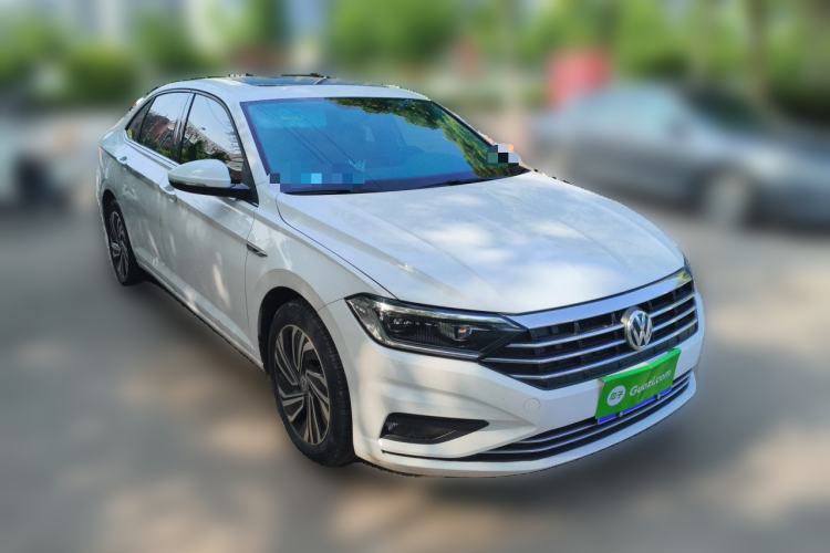 Used Volkswagen Sagitar 2022 280TSI DSG Excellence Edition Front Right 45 Deg