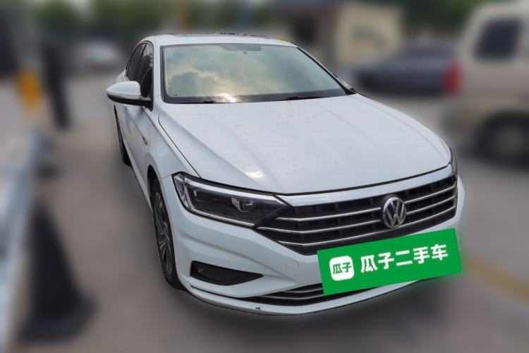 Used Volkswagen Sagitar 2022 280TSI DSG Excellence Edition Front Right 45 Deg