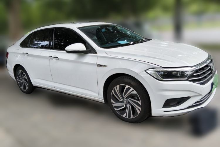 Used Volkswagen Sagitar 2022 280TSI DSG Excellence Edition Front Right 45 Deg