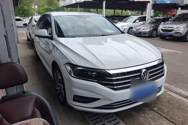 Used Volkswagen Sagitar 2022 280TSI DSG Excellence Edition Front Right 45 Deg