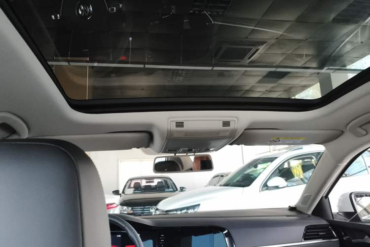 Used Volkswagen Sagitar 2022 280TSI DSG Flyover Edition Headliner