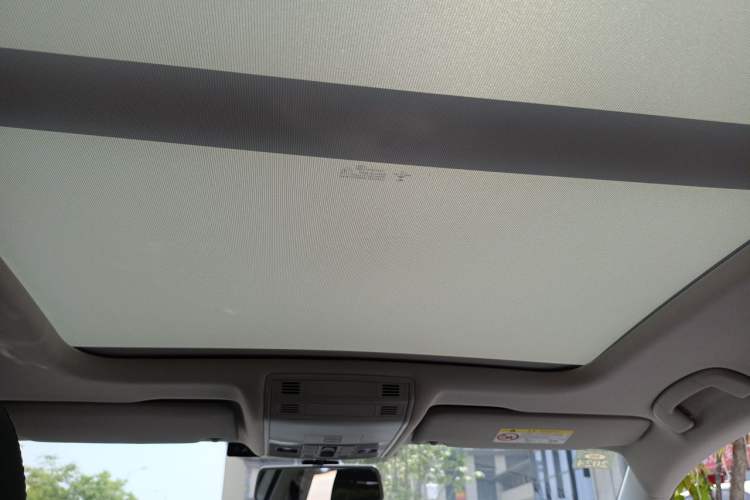 Used Volkswagen Sagitar 2022 280TSI DSG Flyover Edition Headliner