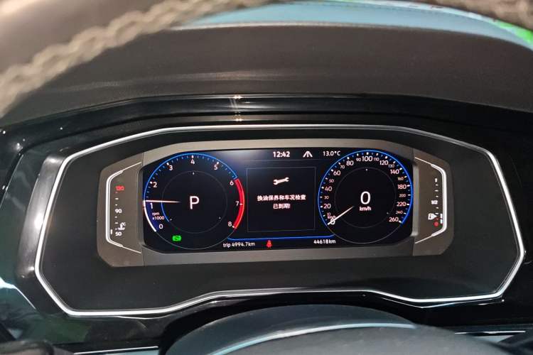 Used Volkswagen Sagitar 2022 280TSI DSG Flyover Edition Instrument Cluster