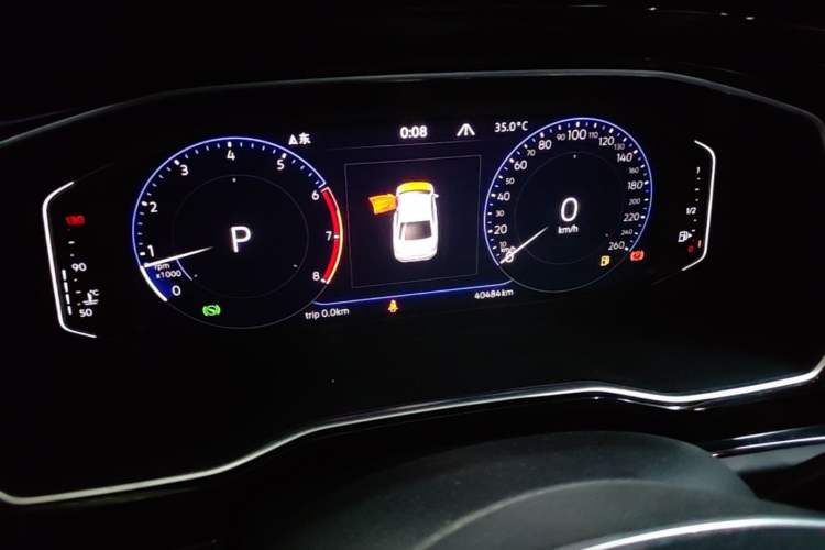 Used Volkswagen Sagitar 2022 280TSI DSG Excellence Edition Instrument Cluster