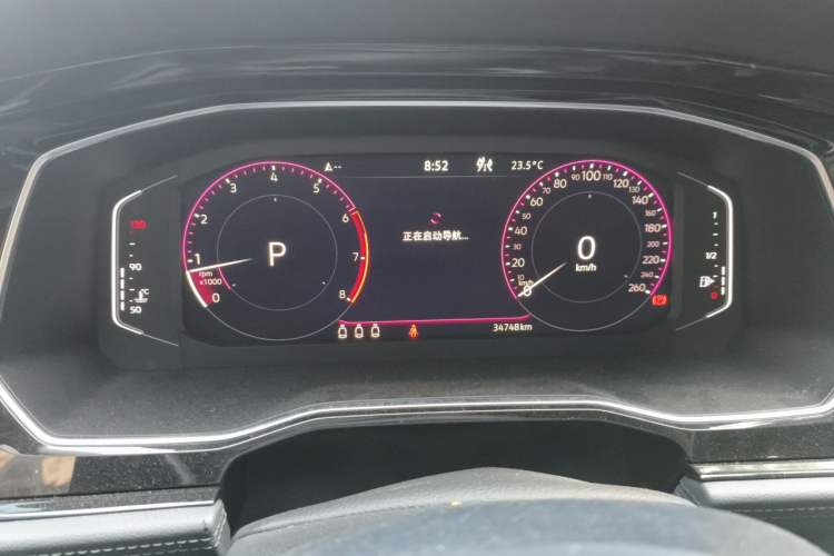 Used Volkswagen Sagitar 2022 280TSI DSG Excellence Edition Instrument Cluster