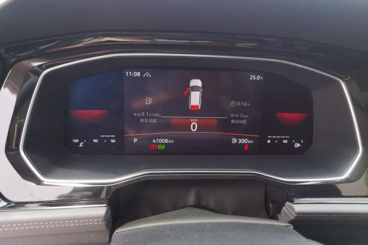 Used Volkswagen Sagitar 2022 280TSI DSG Excellence Edition Instrument Cluster
