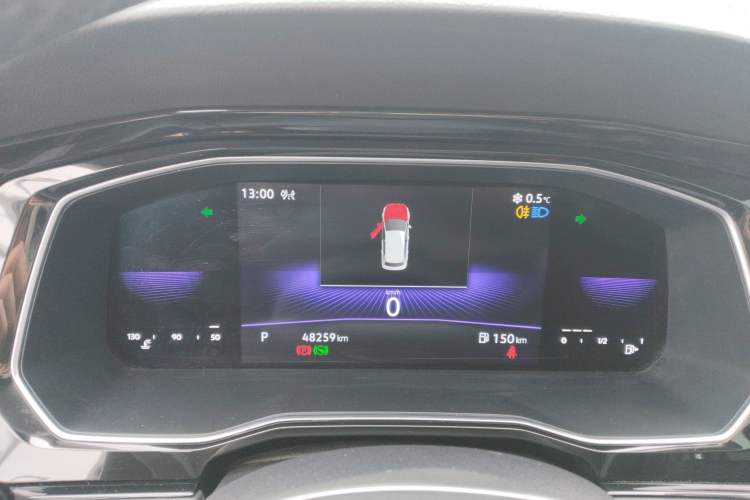 Used Volkswagen Sagitar 2022 280TSI DSG Flyover Edition Instrument Cluster