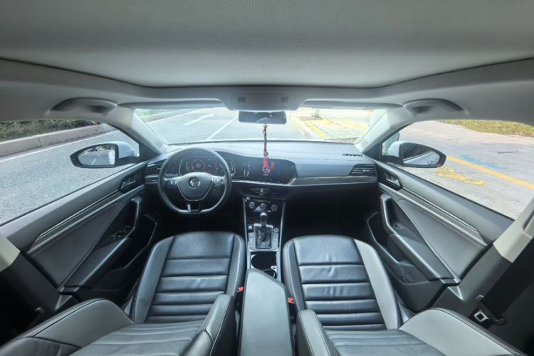 Used Volkswagen Sagitar 2022 280TSI DSG Flyover Edition Interior 1