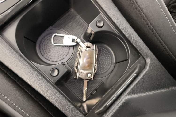 Used Volkswagen Sagitar 2022 280TSI DSG Flyover Edition Interior 1