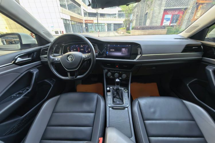 Used Volkswagen Sagitar 2022 280TSI DSG Excellence Edition Interior 10