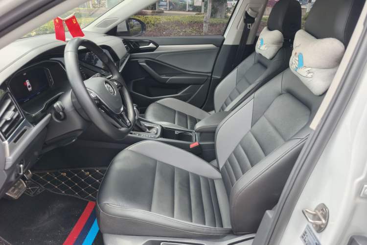 Used Volkswagen Sagitar 2022 280TSI DSG Excellence Edition Interior 2