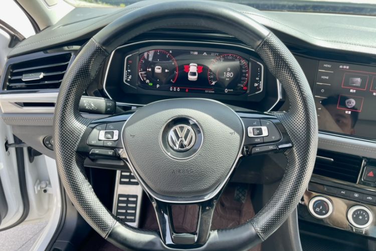 Used Volkswagen Sagitar 2022 280TSI DSG Excellence Edition Interior 2