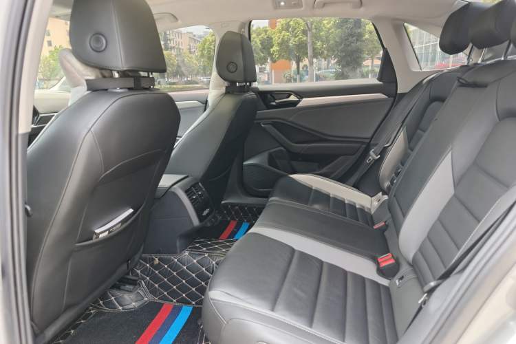 Used Volkswagen Sagitar 2022 280TSI DSG Excellence Edition Interior 3