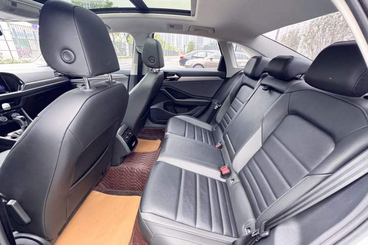 Used Volkswagen Sagitar 2022 280TSI DSG Flyover Edition Interior 3