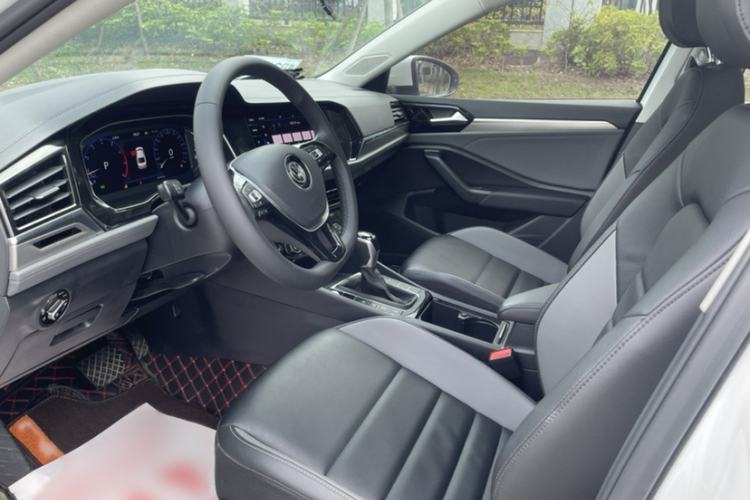 Used Volkswagen Sagitar 2022 280TSI DSG Excellence Edition Interior 4