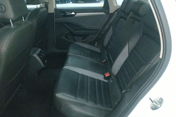 Used Volkswagen Sagitar 2022 280TSI DSG Flyover Edition Interior 4