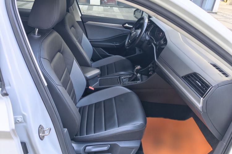 Used Volkswagen Sagitar 2022 280TSI DSG Excellence Edition Interior 6