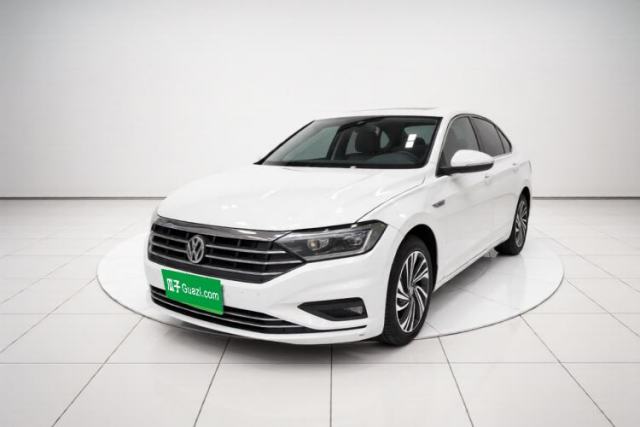 Volkswagen Sagitar 2022 280TSI DSG Excellence Edition usado