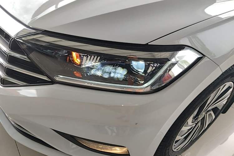 Used Volkswagen Sagitar 2022 200TSI DSG Flyover Edition Left Front Headlight