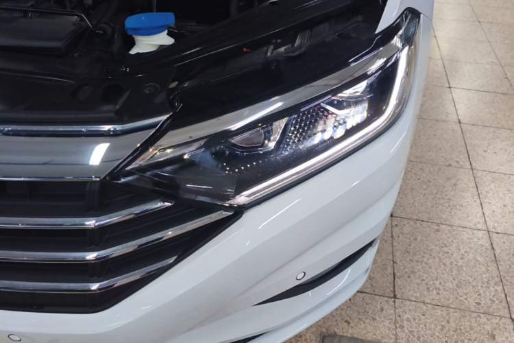 Used Volkswagen Sagitar 2022 280TSI DSG Excellence Edition Left Front Headlight