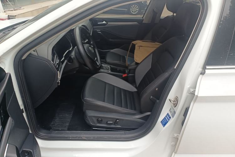 Used Volkswagen Sagitar 2022 280TSI DSG Flyover Edition Left Front Seat