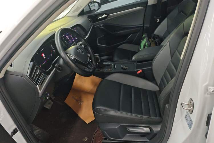 Used Volkswagen Sagitar 2022 280TSI DSG Excellence Edition Left Front Seat