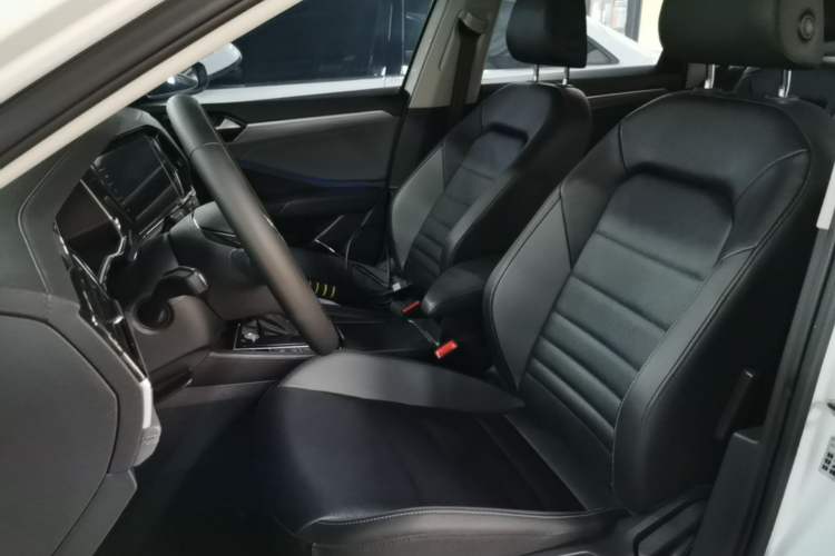 Used Volkswagen Sagitar 2022 280TSI DSG Excellence Edition Left Front Seat
