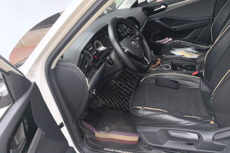 Used Volkswagen Sagitar 2022 280TSI DSG Flyover Edition Left Front Seat