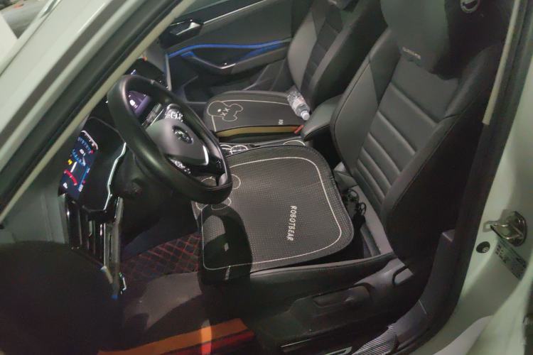 Used Volkswagen Sagitar 2022 280TSI DSG Excellence Edition Left Front Seat
