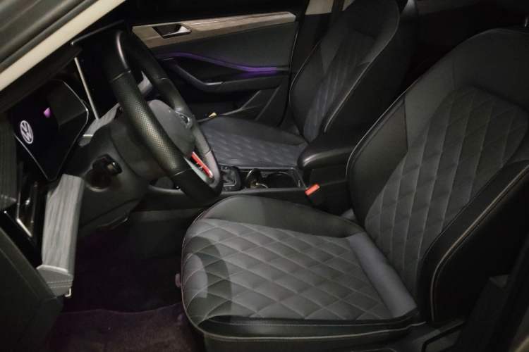 Used Volkswagen Sagitar 2022 280TSI DSG Excellence Edition Left Front Seat