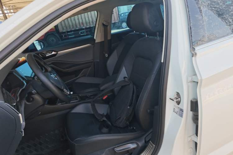 Used Volkswagen Sagitar 2022 280TSI DSG Flyover Edition Left Front Seat