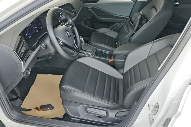 Used Volkswagen Sagitar 2022 200TSI DSG Flyover Edition Left Front Seat