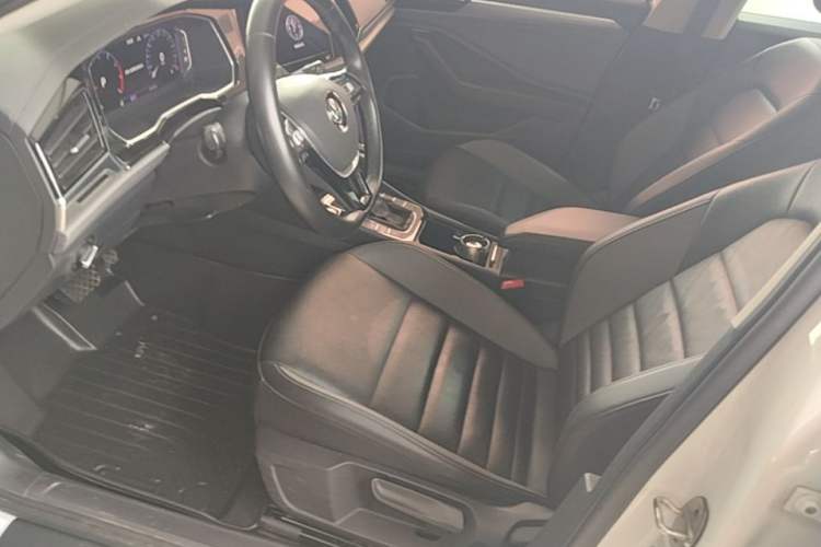 Used Volkswagen Sagitar 2022 200TSI DSG Flyover Edition Left Front Seat