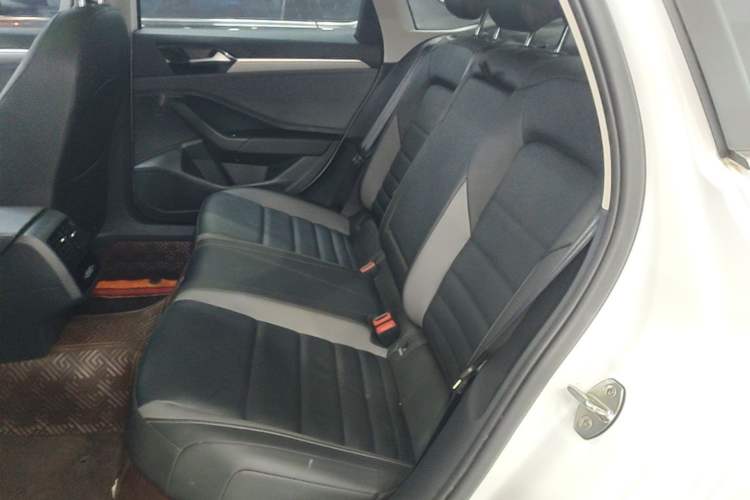Used Volkswagen Sagitar 2022 280TSI DSG Excellence Edition Left Rear Seat