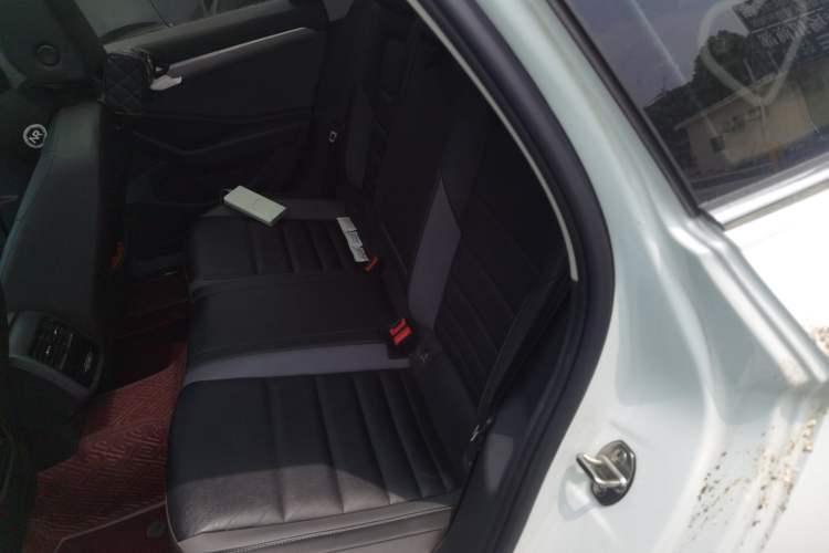 Used Volkswagen Sagitar 2022 280TSI DSG Excellence Edition Left Rear Seat