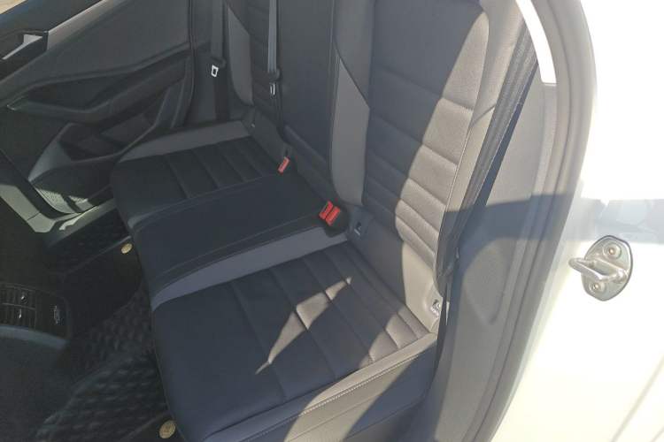 Used Volkswagen Sagitar 2022 200TSI DSG Excellence Edition Left Rear Seat