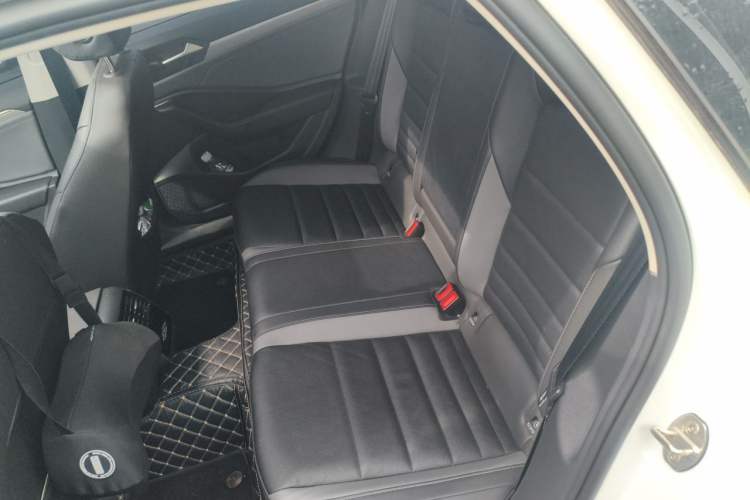 Used Volkswagen Sagitar 2022 200TSI DSG Flyover Edition Left Rear Seat
