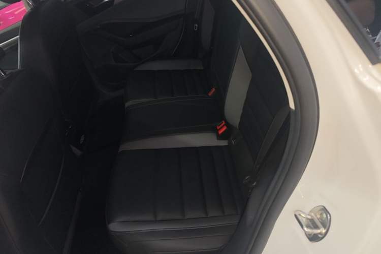 Used Volkswagen Sagitar 2022 280TSI DSG Flyover Edition Left Rear Seat