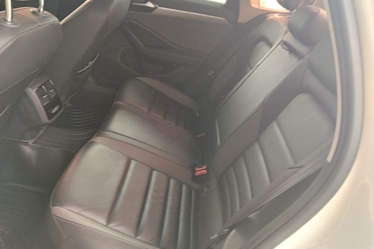 Used Volkswagen Sagitar 2022 200TSI DSG Flyover Edition Left Rear Seat