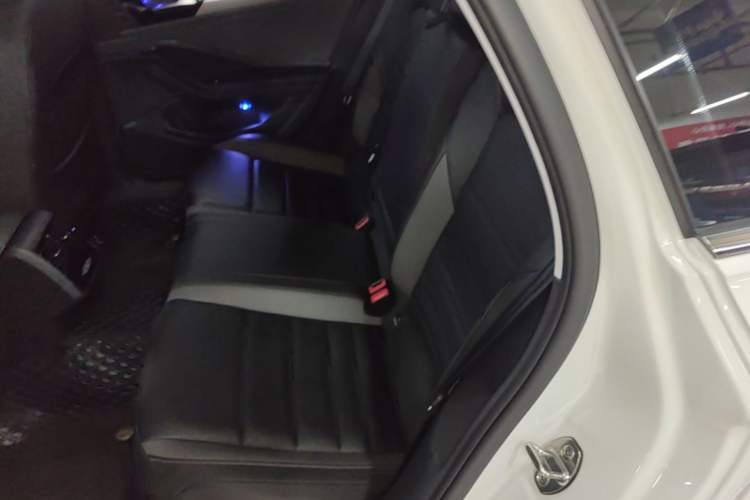 Used Volkswagen Sagitar 2022 280TSI DSG Excellence Edition Left Rear Seat