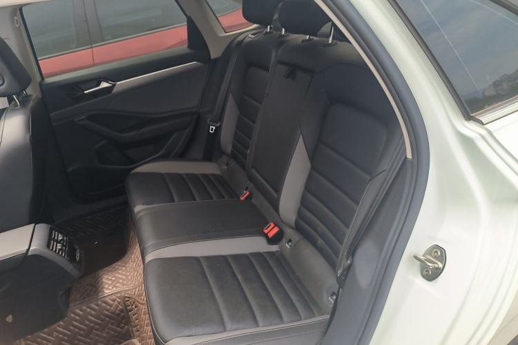 Used Volkswagen Sagitar 2022 280TSI DSG Excellence Edition Left Rear Seat